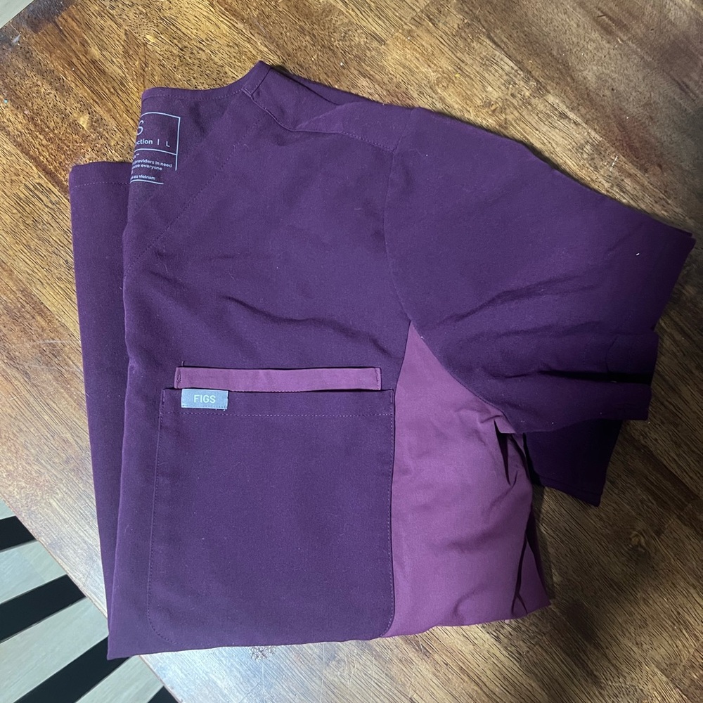 Figs Women's Scrub Top in Purple